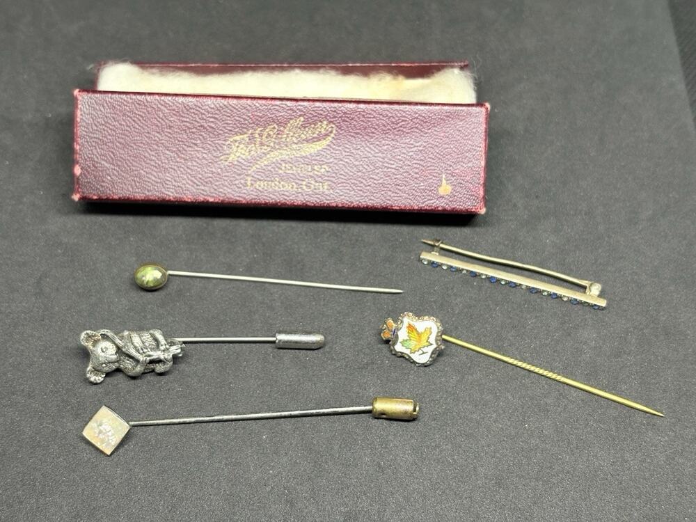Rare Canadian Maple Enamel Sterling Stick Pin & Bar Pin In Original Box